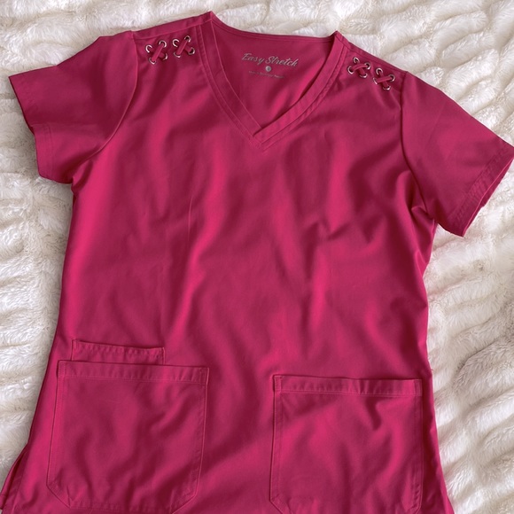 Scrub top - Picture 2 of 2